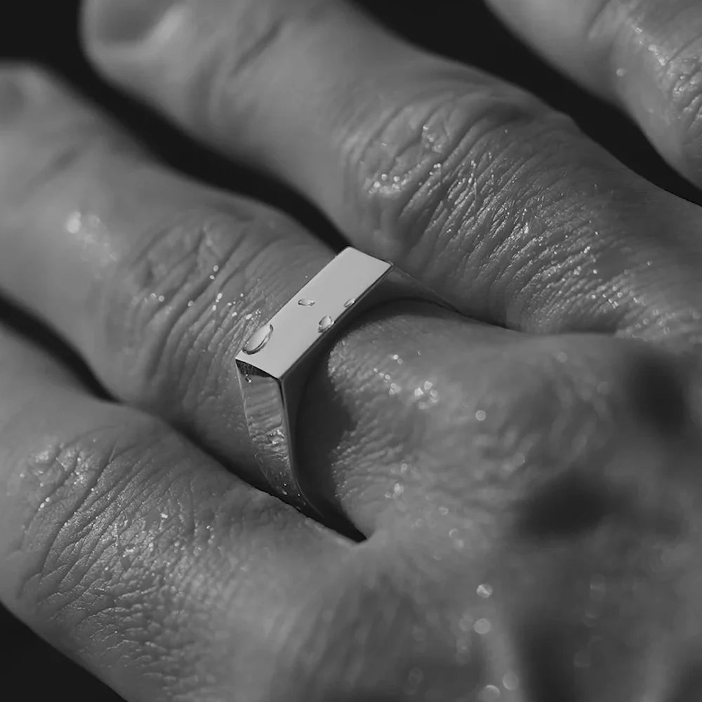 Classic Band Ring