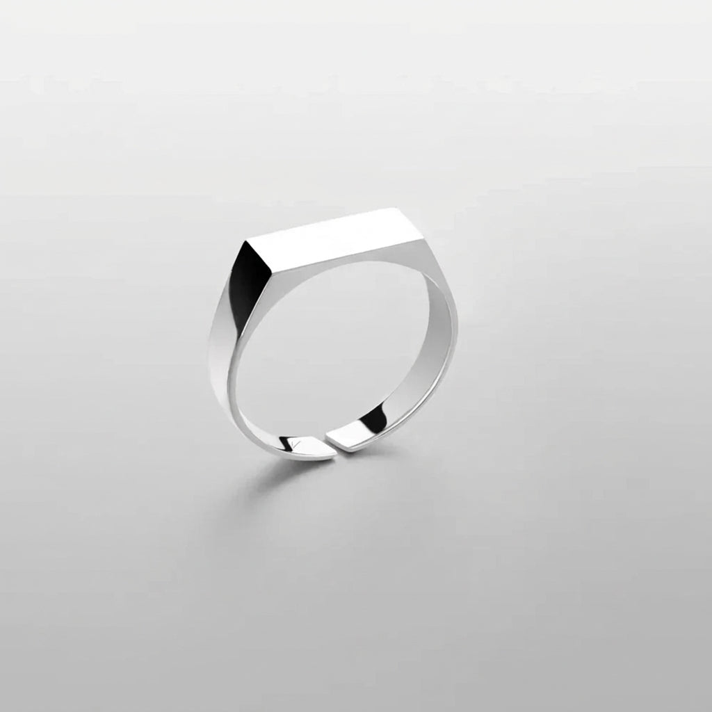 Classic Band Ring